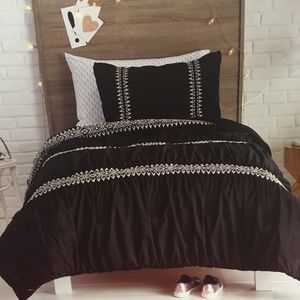 Twin/XL Twin comforter